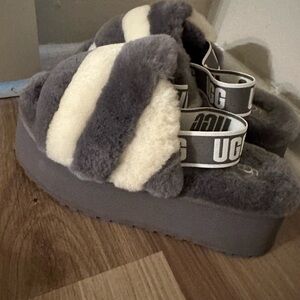 UGG Gray and Cream Fluffy Platform Slides